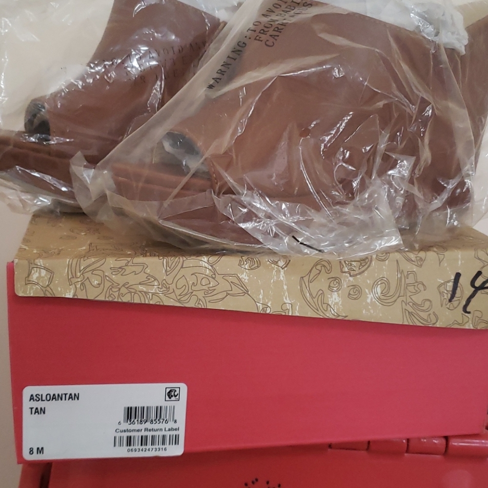 New American Rag asloantan sz 8 shoes